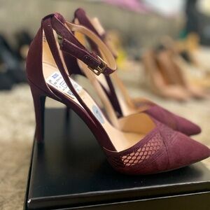 New nwt Nine West purple cover toe suede